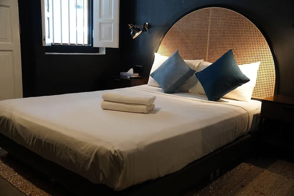 Check-Inn At Little India