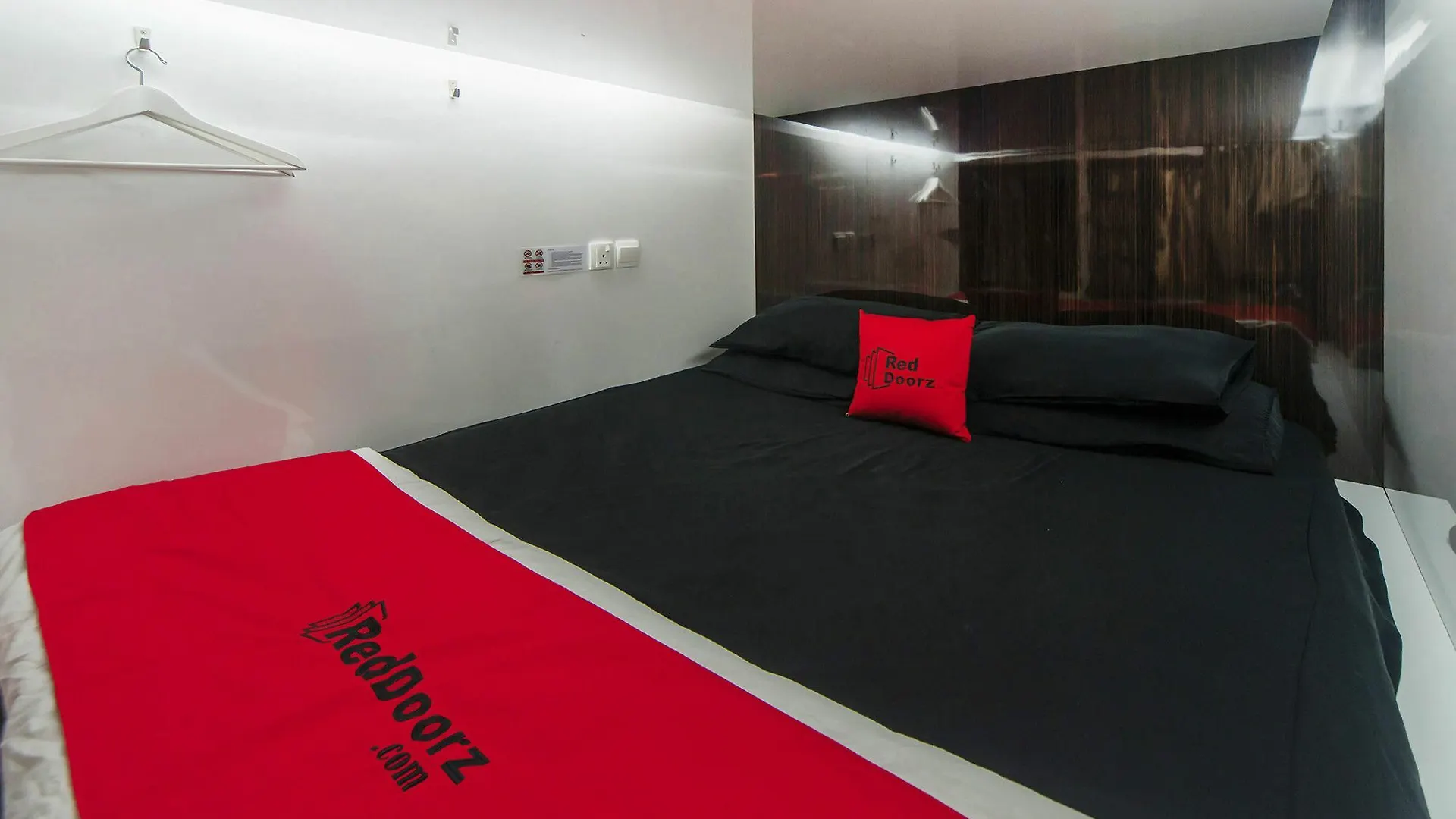 Hotel Check-Inn At Little India